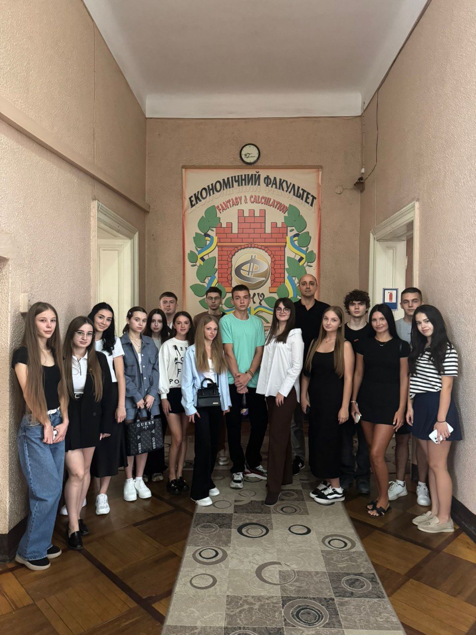 Вітання кафедри "Обліку, аналізу і аудиту" студентів вступу 2025 року