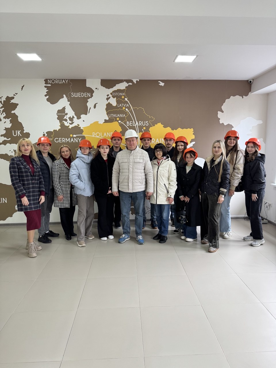 ВІЗИТ ВИКЛАДАЧІВ ТА ЗДОБУВАЧІВ КАФЕДРИ ОБЛІКУ, АНАЛІЗУ І АУДИТУ ДО ІННОВАЦІЙНОЇ КОМПАНІЇ ТОВ «СІТКА-ЗАХІД» З МЕТОЮ ПІДВИЩЕННЯ ПРАКТИЧНОГО СПРЯМУВАННЯ ОСВІТНЬОГО ПРОЦЕСУ